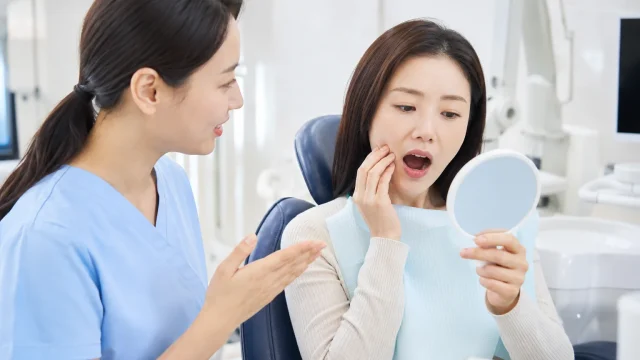 어금니 사이 잇몸 부음